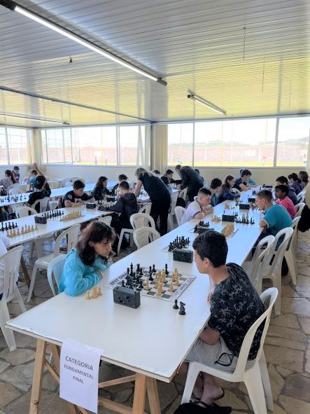 Projeto utiliza o jogo de xadrez como instrumento  pedagógico